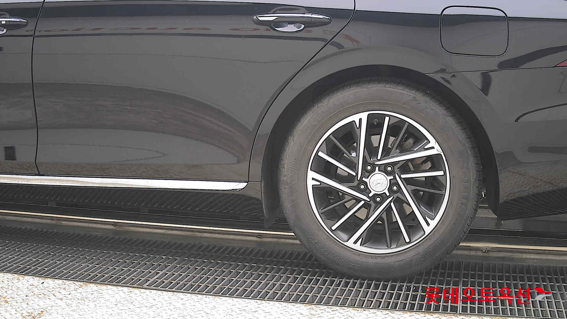 2020 - hyundai grandeur
