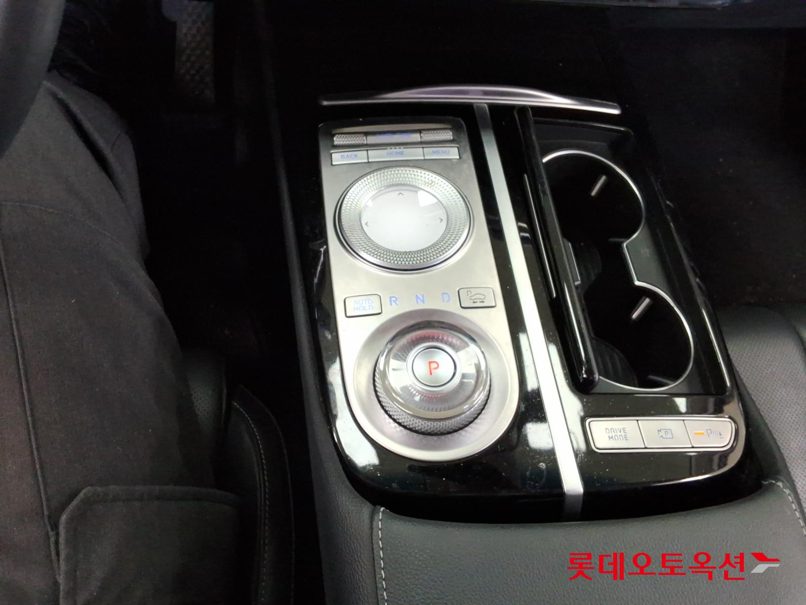 2021 - genesis g80