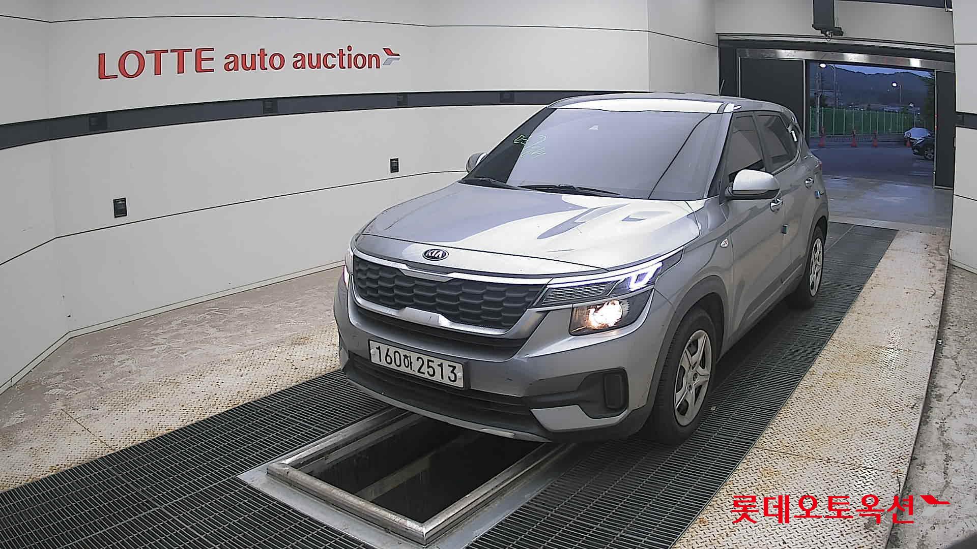 2022 - kia seltos