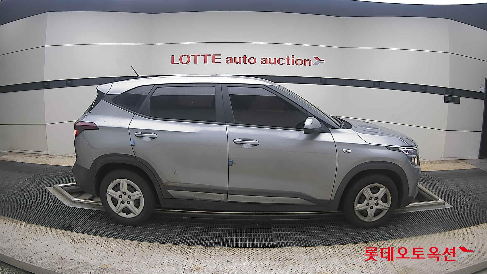 2022 - kia seltos