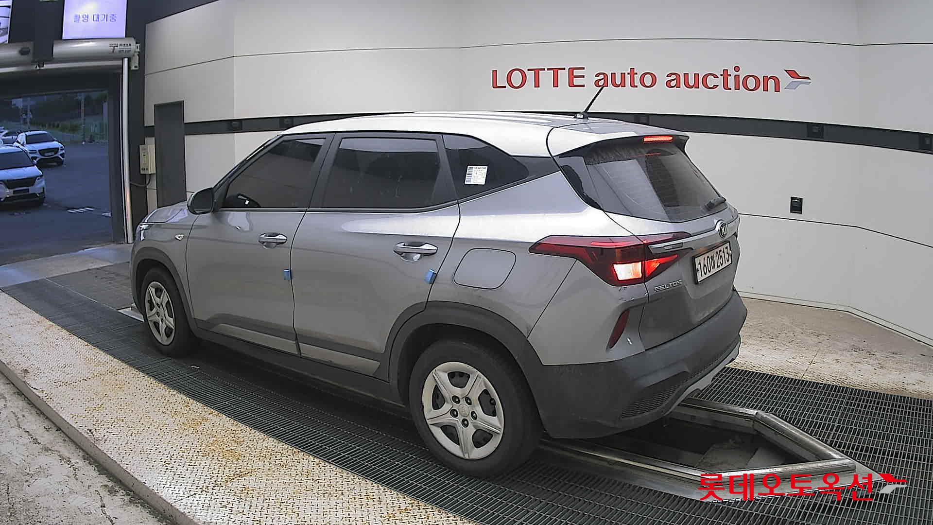 2022 - kia seltos