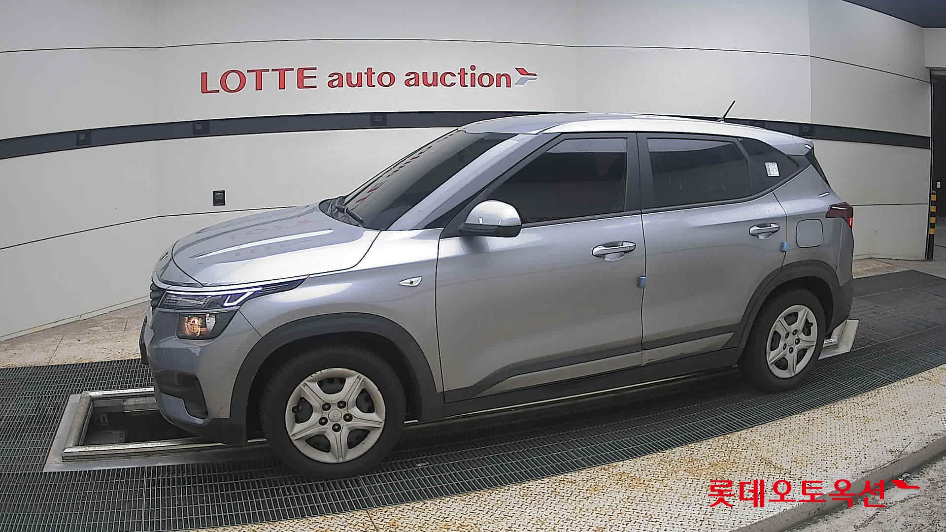 2022 - kia seltos