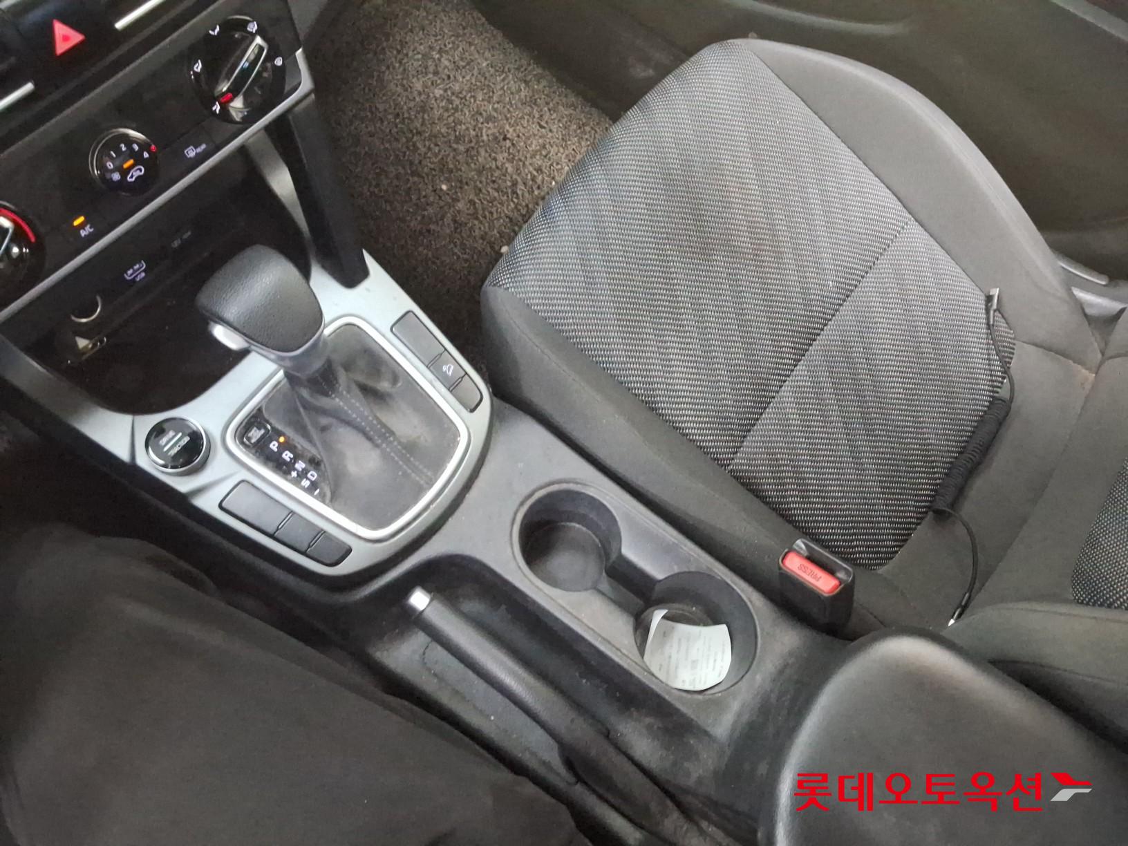 2022 - kia seltos