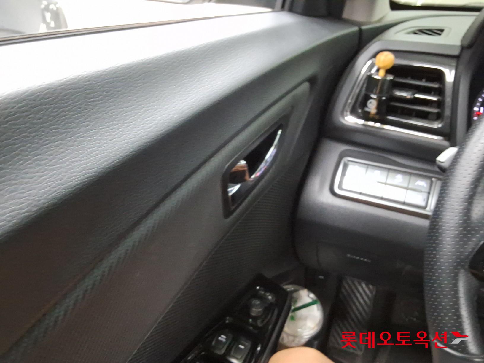 2022 - ssangyong tivoli