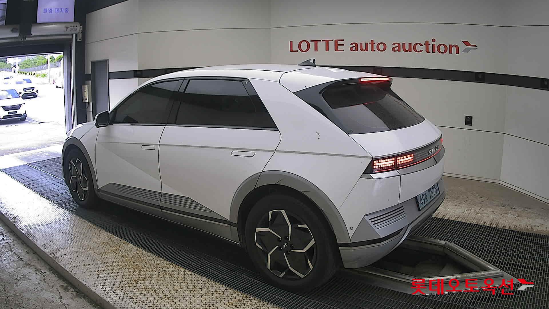 2022 - hyundai ioniq