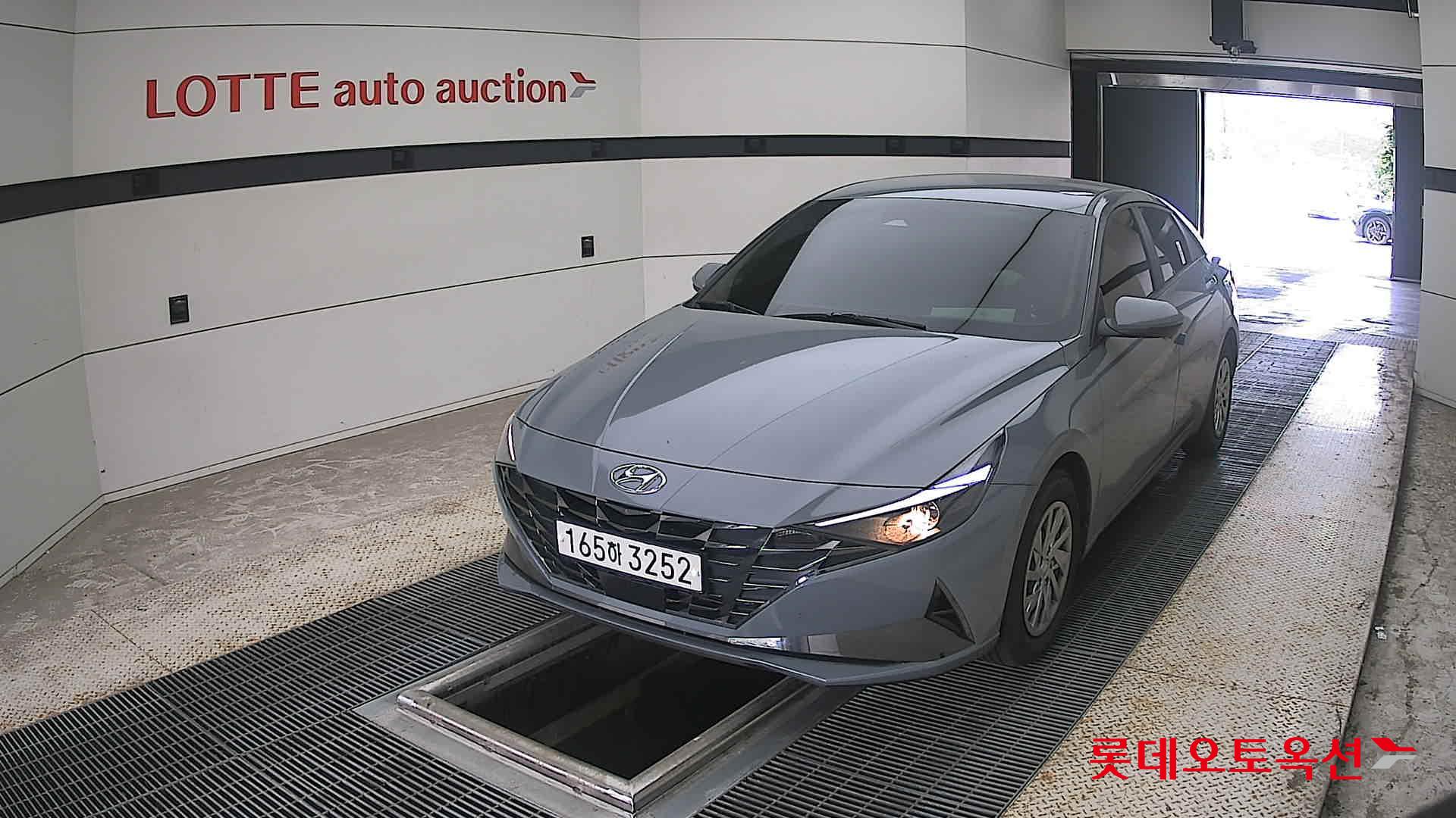 2021 - hyundai avante