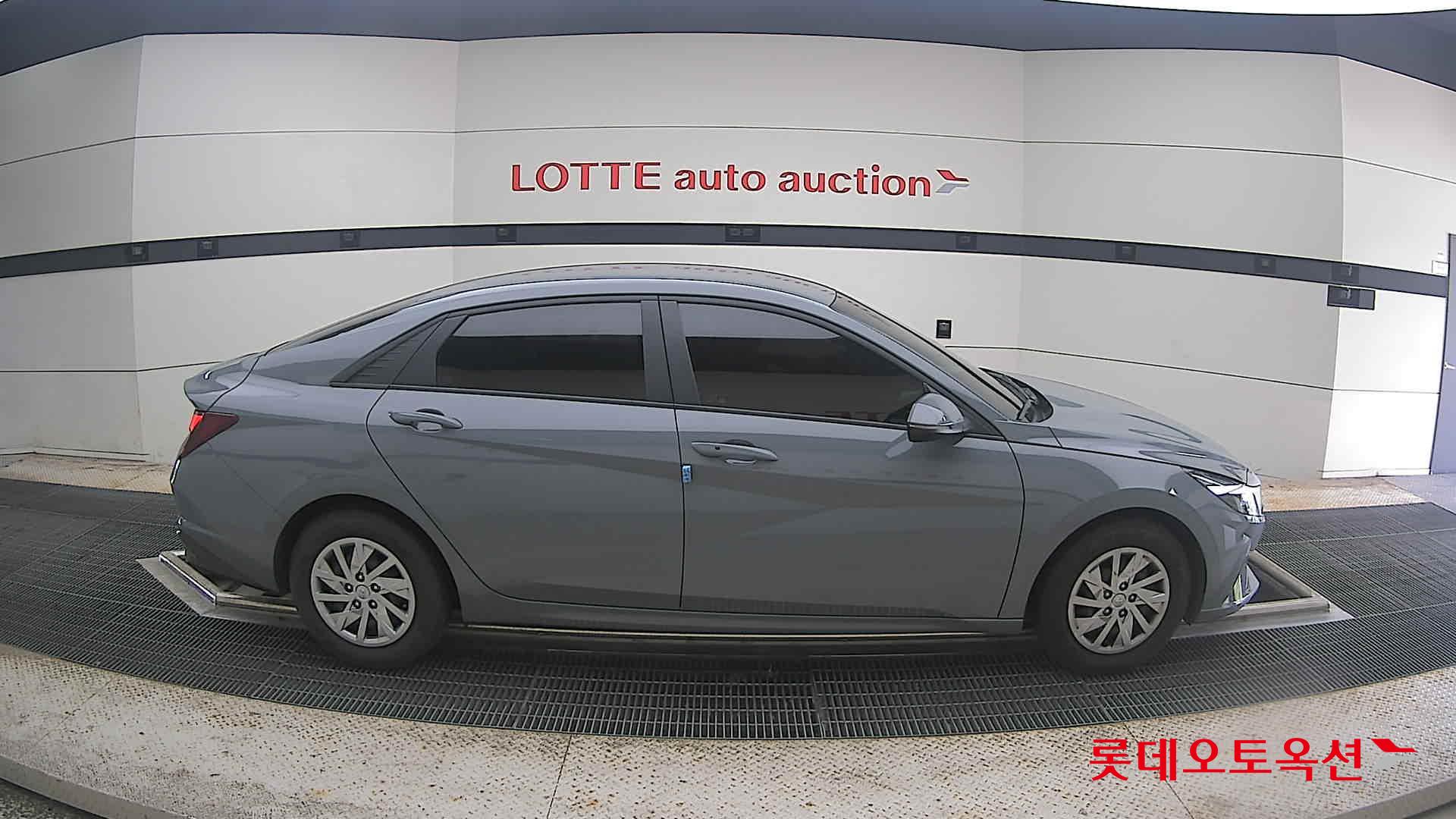 2021 - hyundai avante