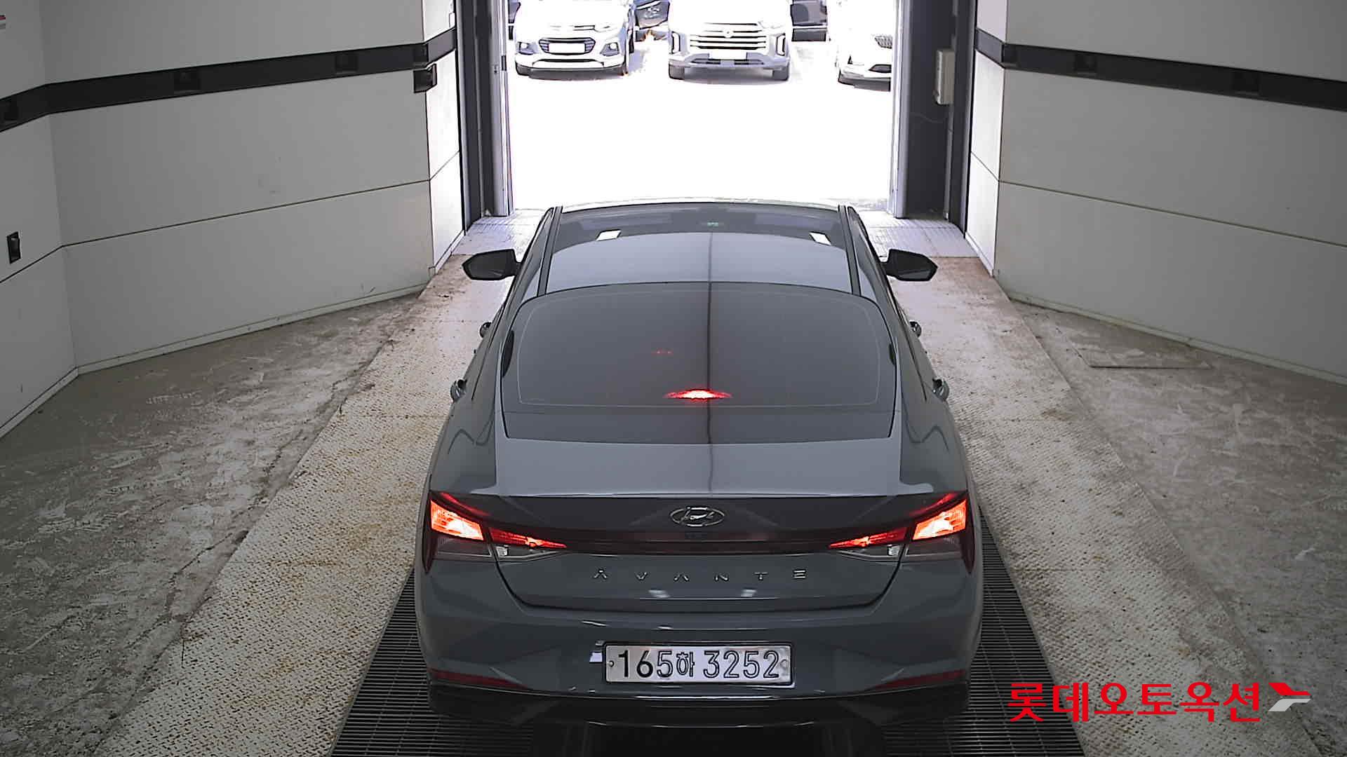2021 - hyundai avante