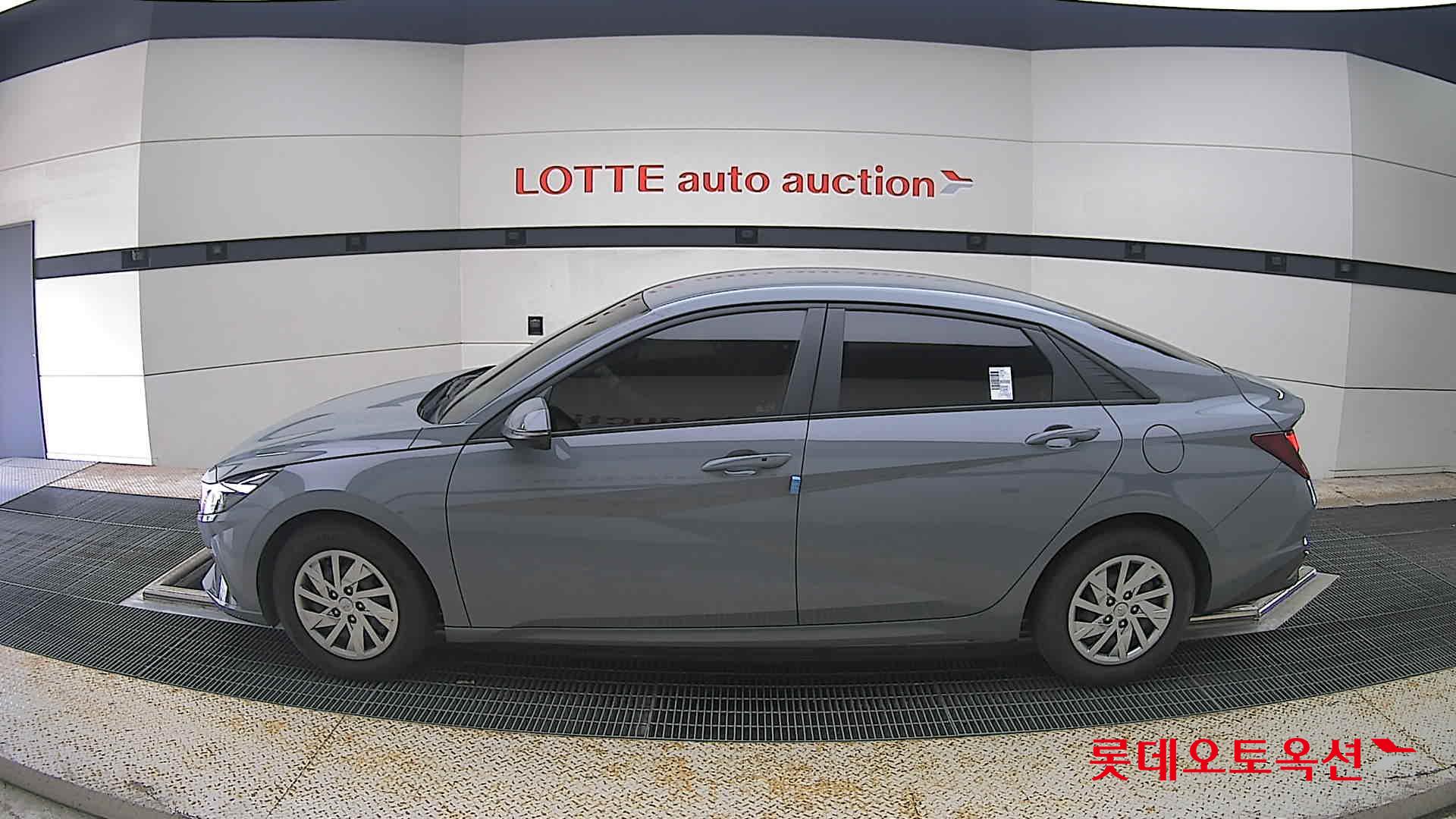 2021 - hyundai avante