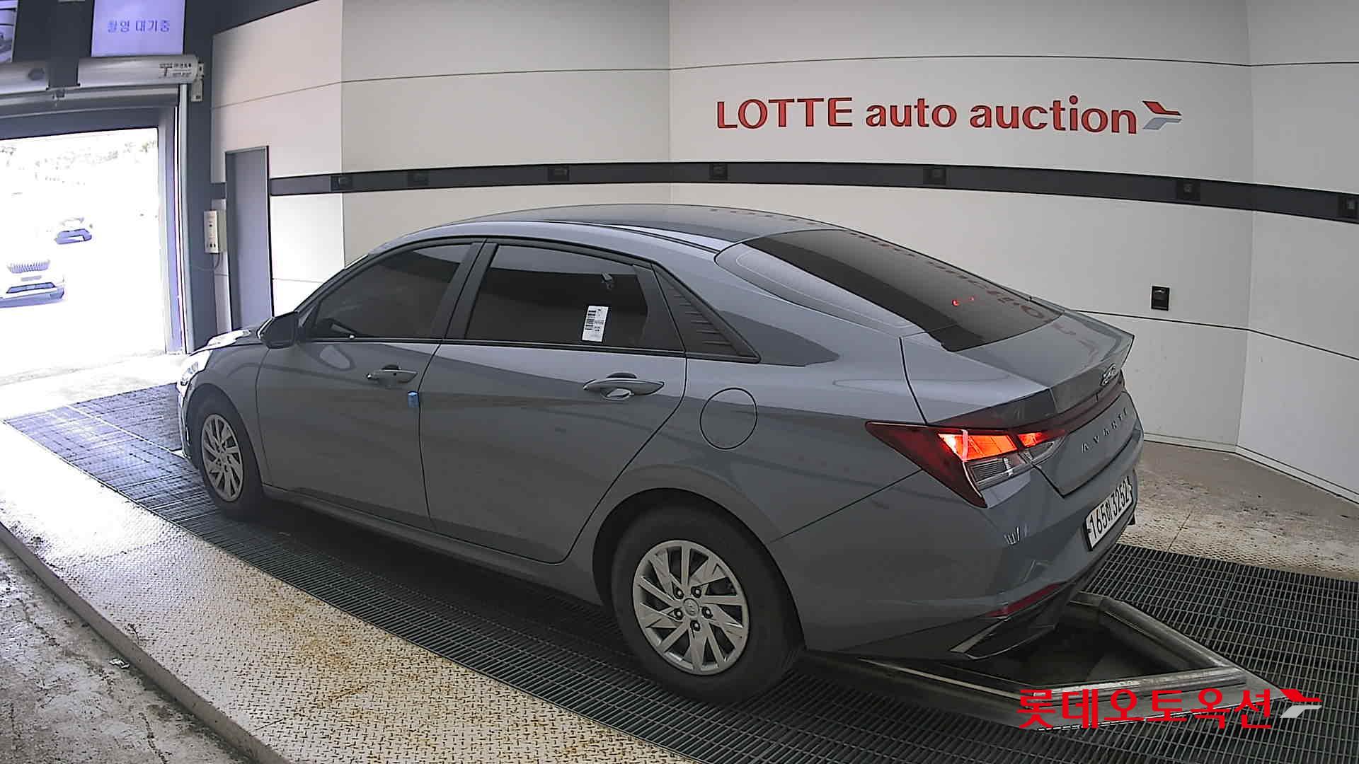 2021 - hyundai avante