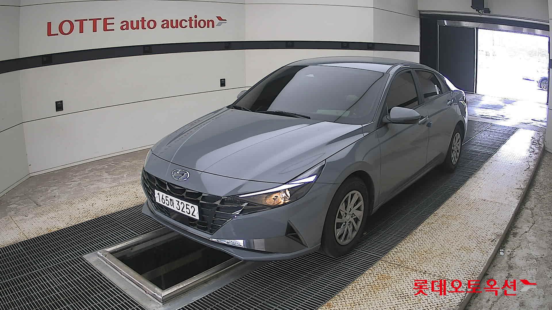 2021 - hyundai avante