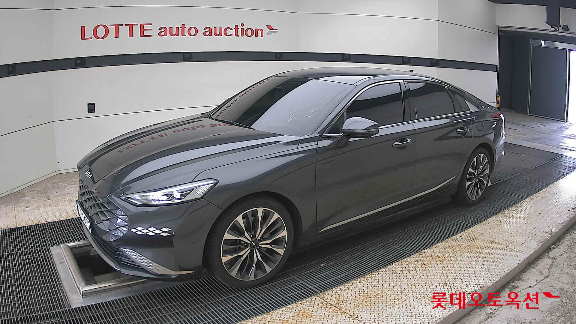 2022 - kia k8