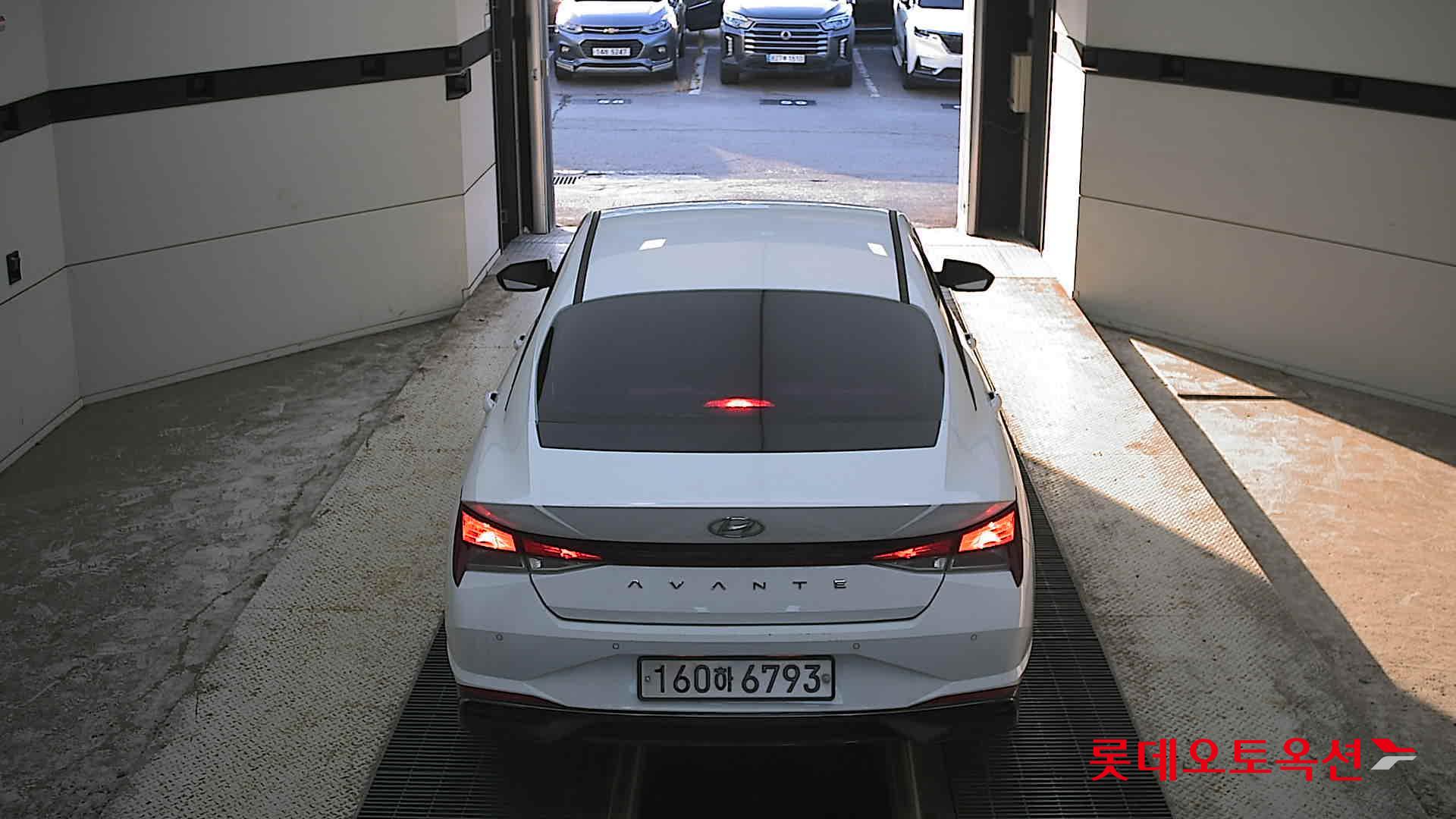 2021 - hyundai avante