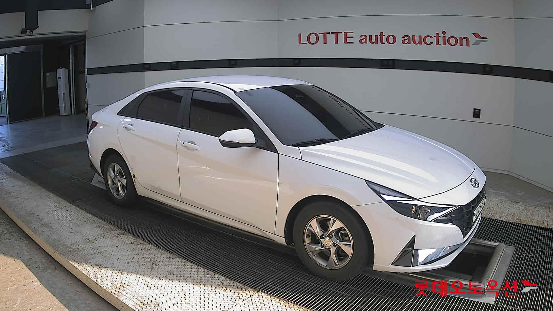 2021 - hyundai avante