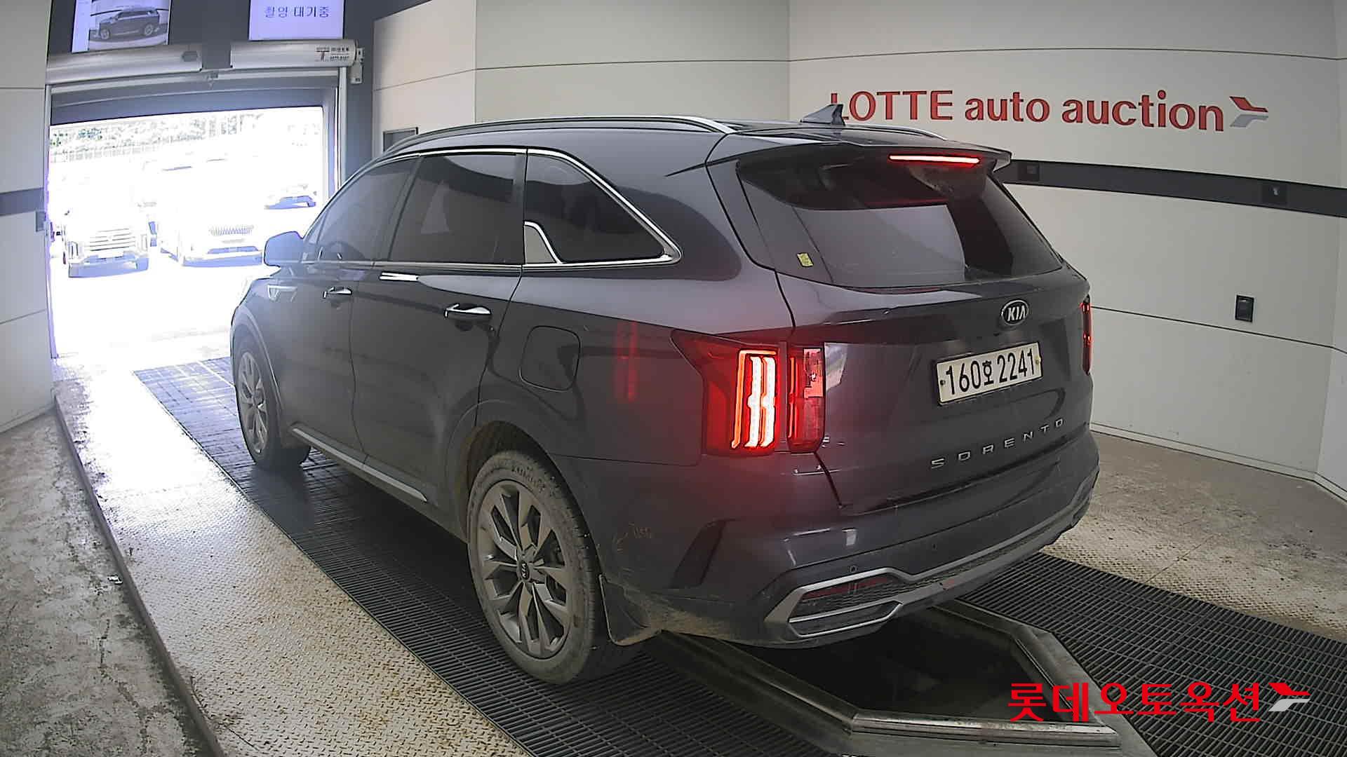 2021 - kia sorento