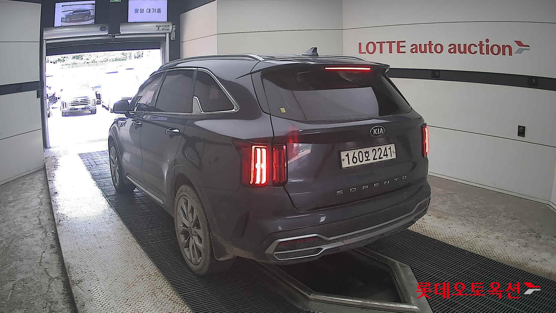 2021 - kia sorento