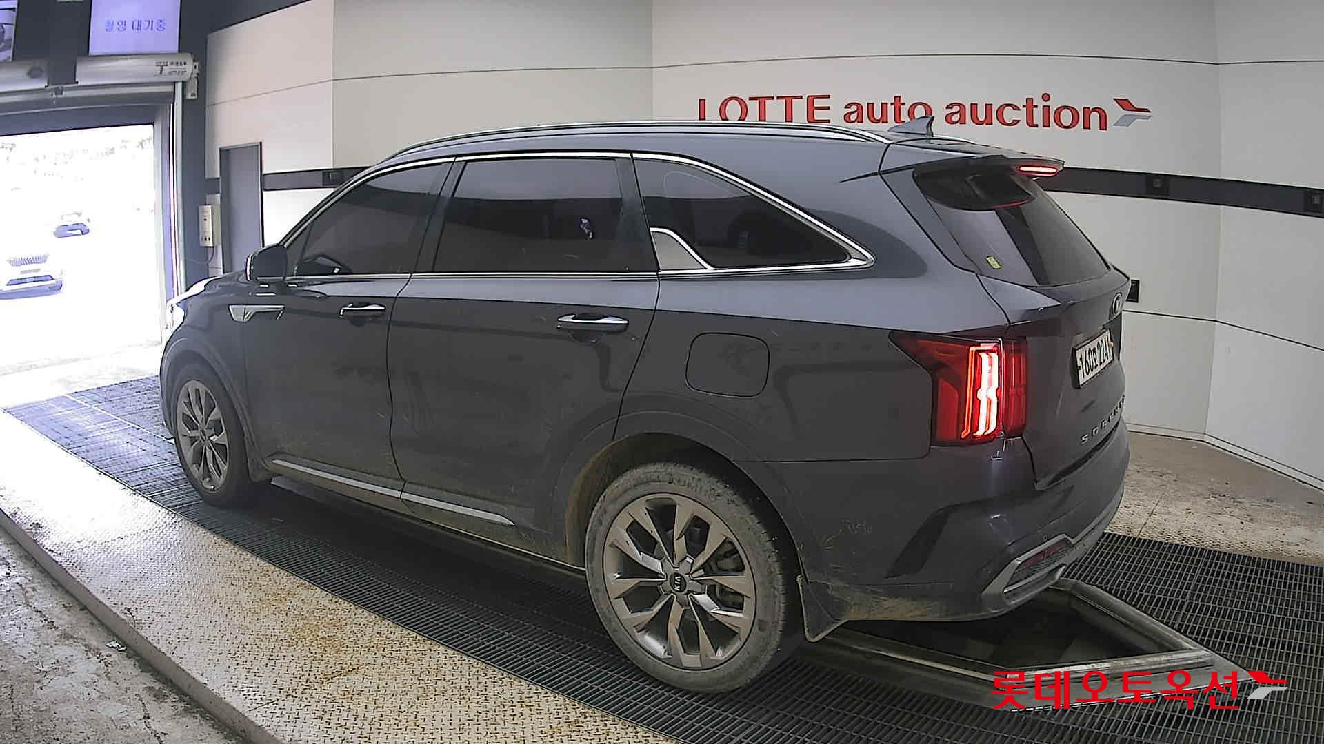 2021 - kia sorento