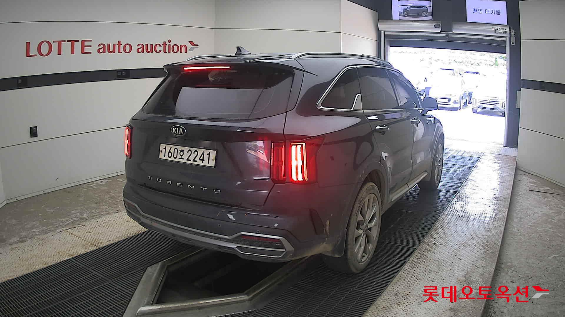 2021 - kia sorento