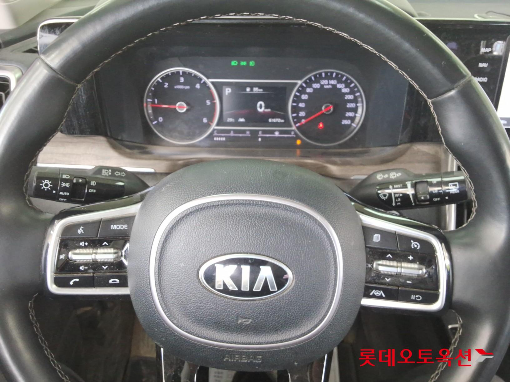 2021 - kia sorento