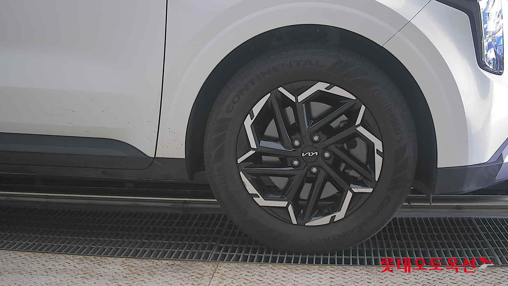 2024 - kia carnival