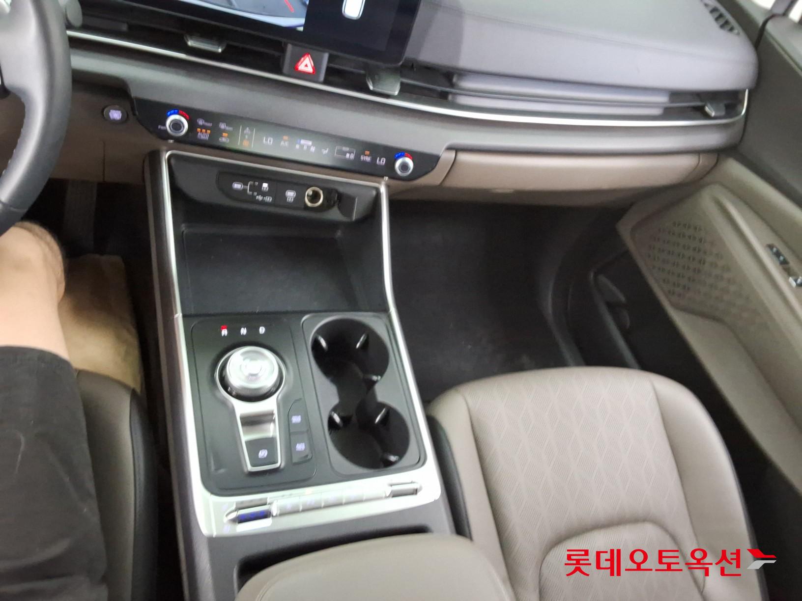 2024 - kia carnival