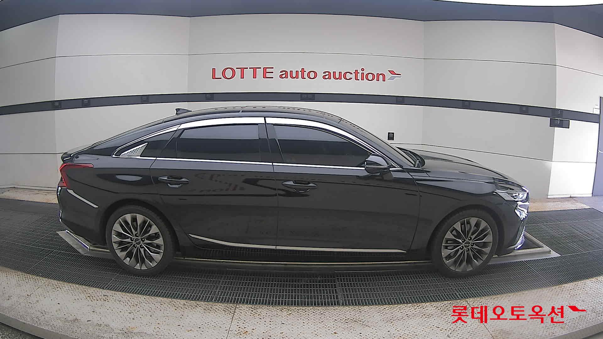 2022 - kia k8