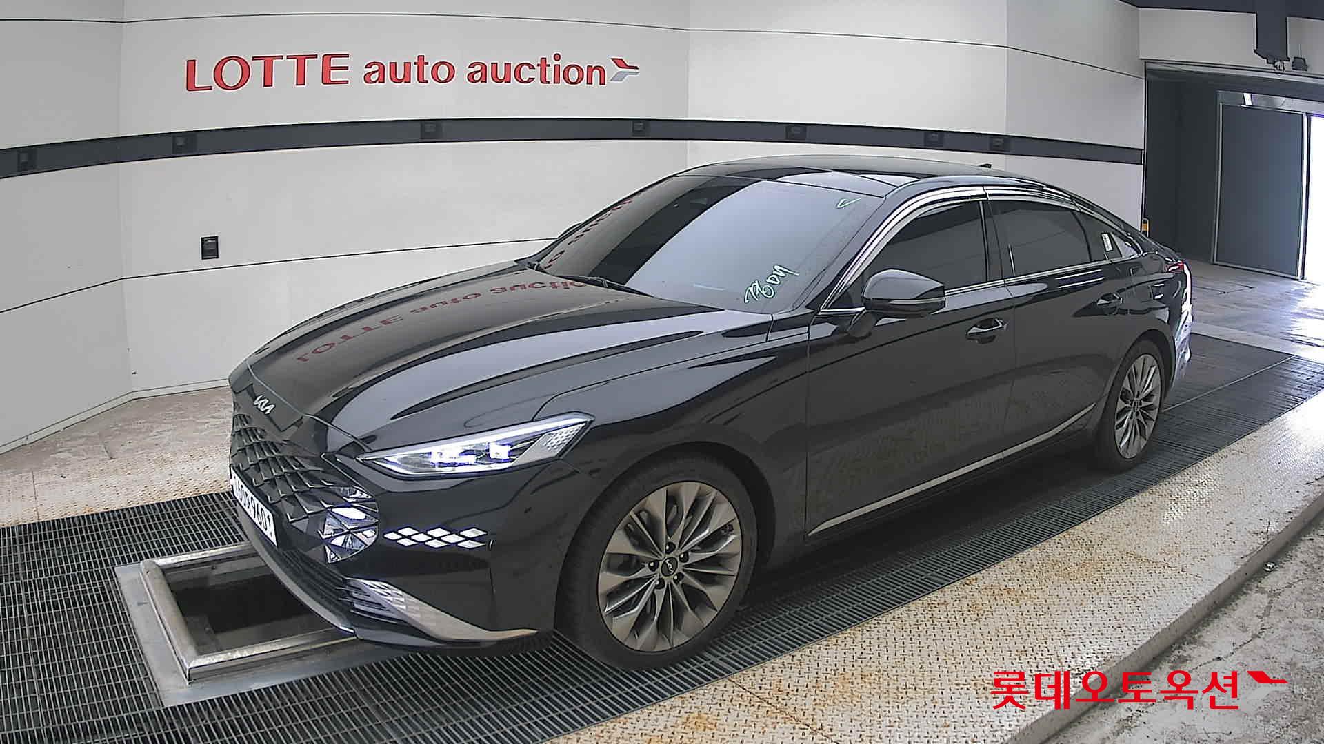 2022 - kia k8