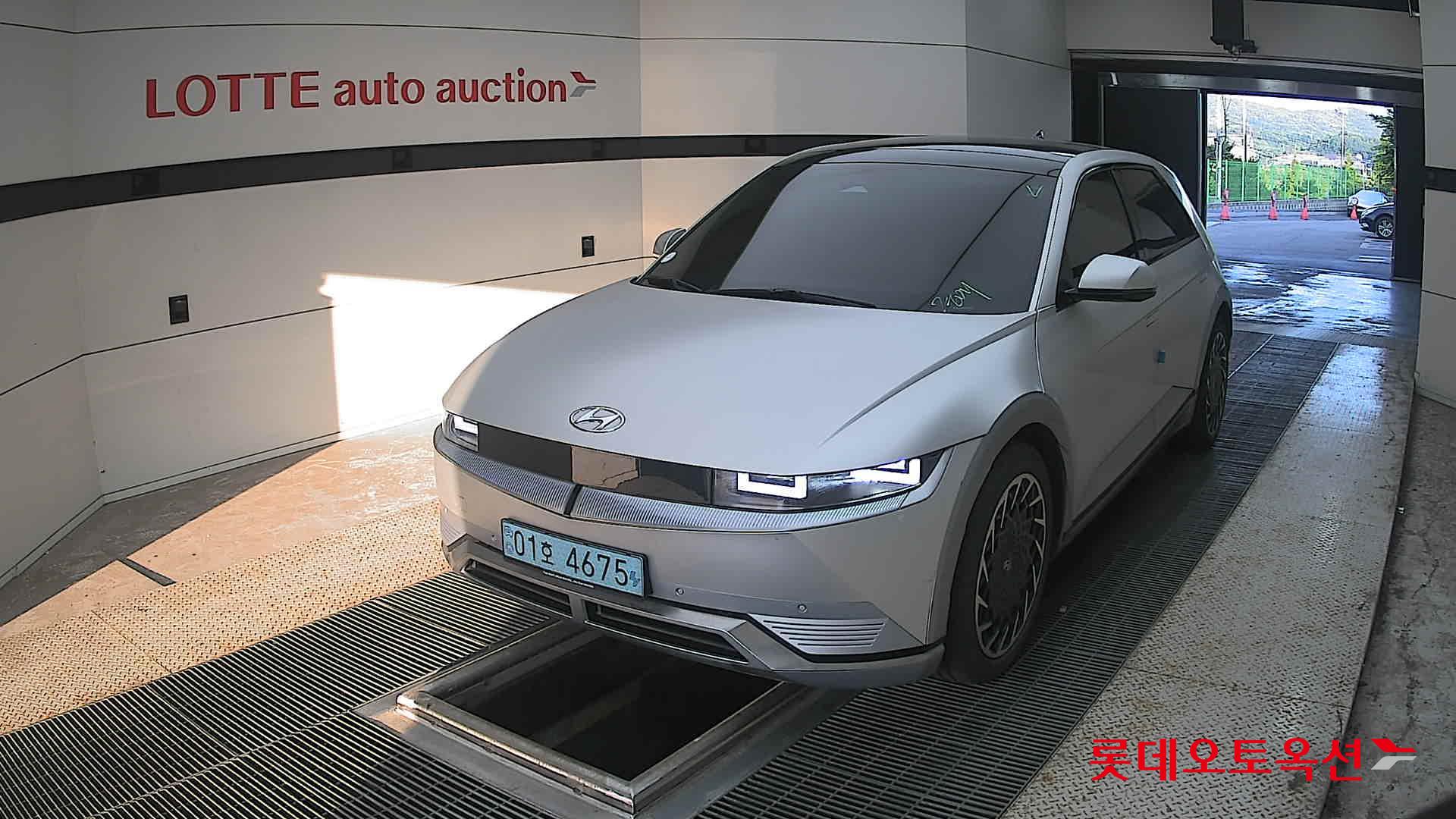 2022 - hyundai ioniq