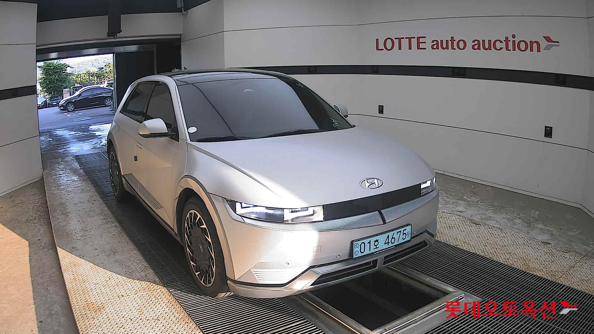 2022 - hyundai ioniq