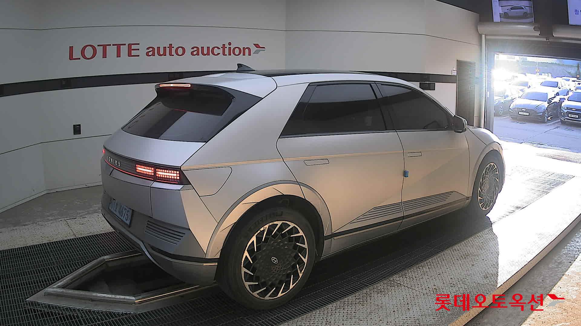 2022 - hyundai ioniq