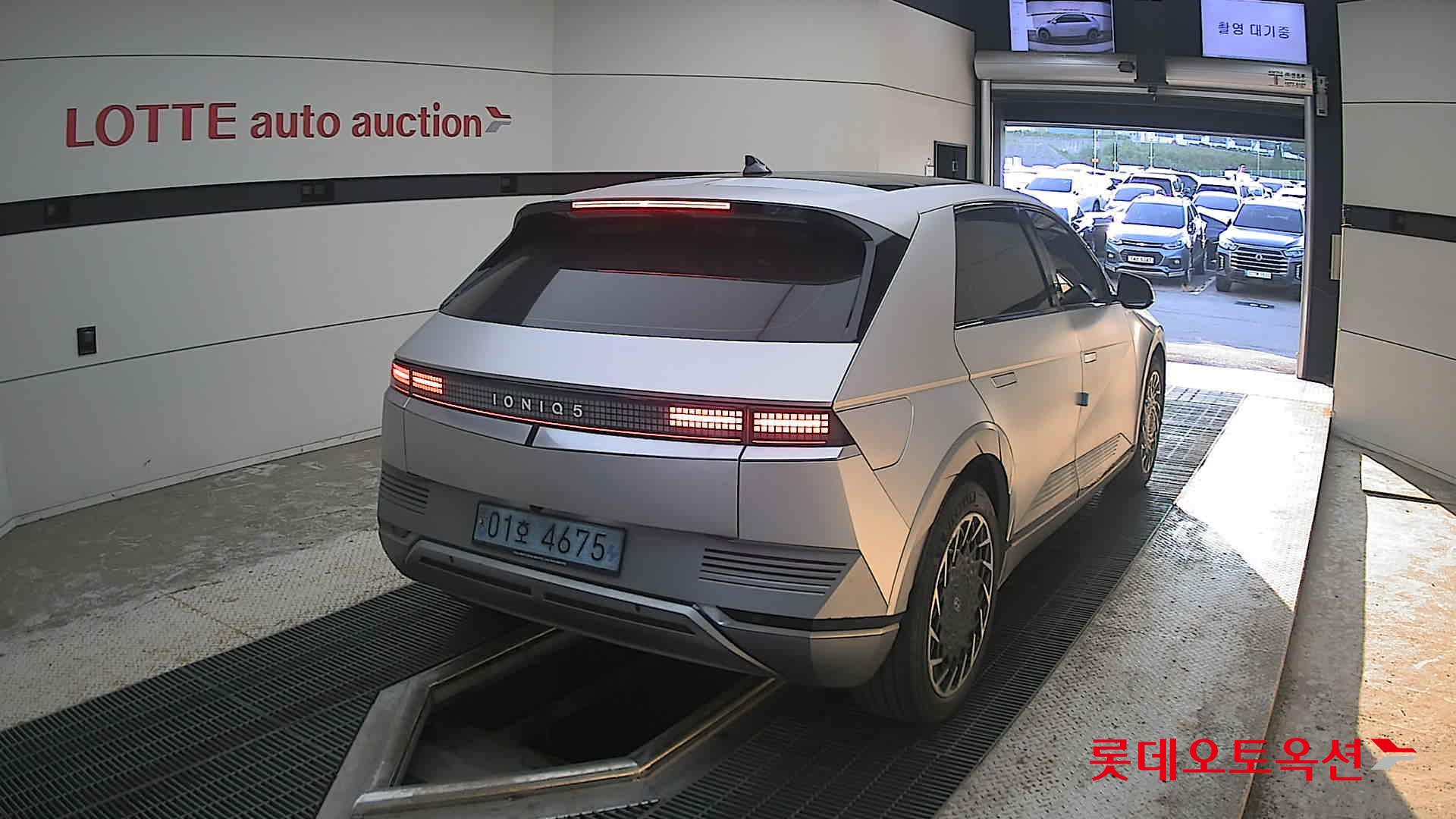 2022 - hyundai ioniq