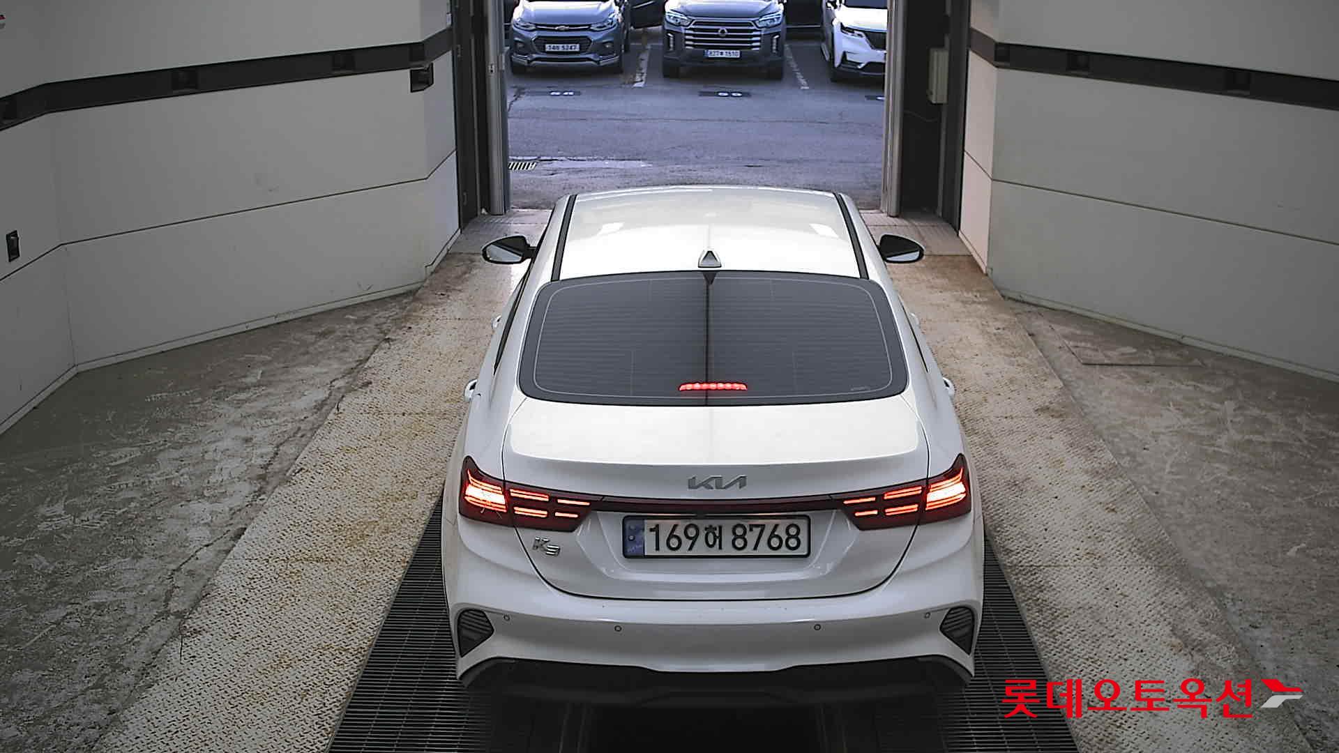 2022 - kia k3