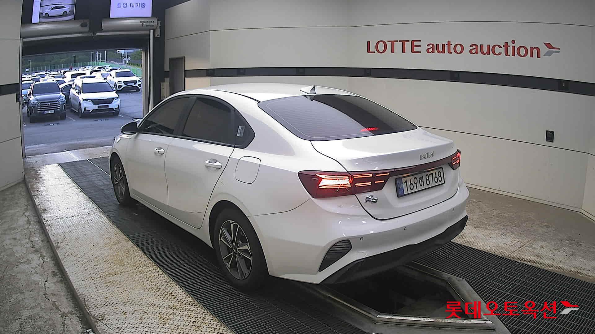 2022 - kia k3