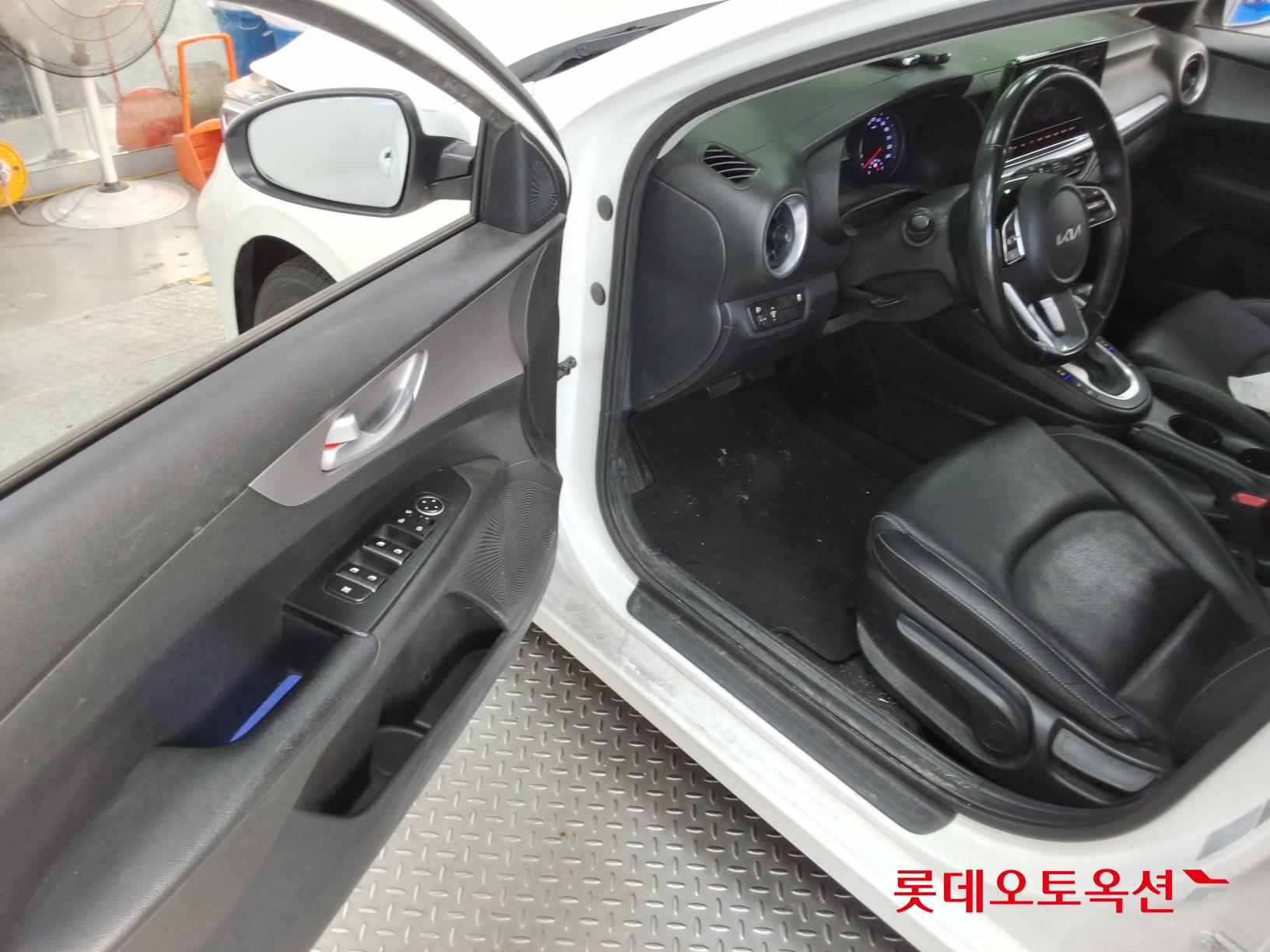 2022 - kia k3