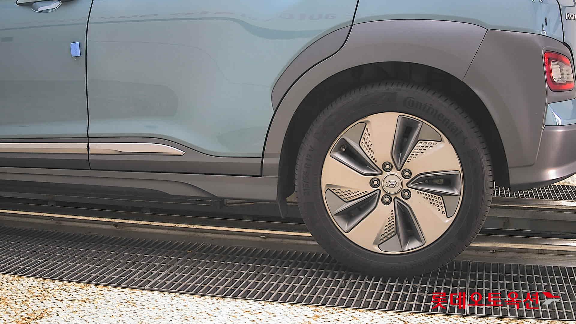 2020 - hyundai kona