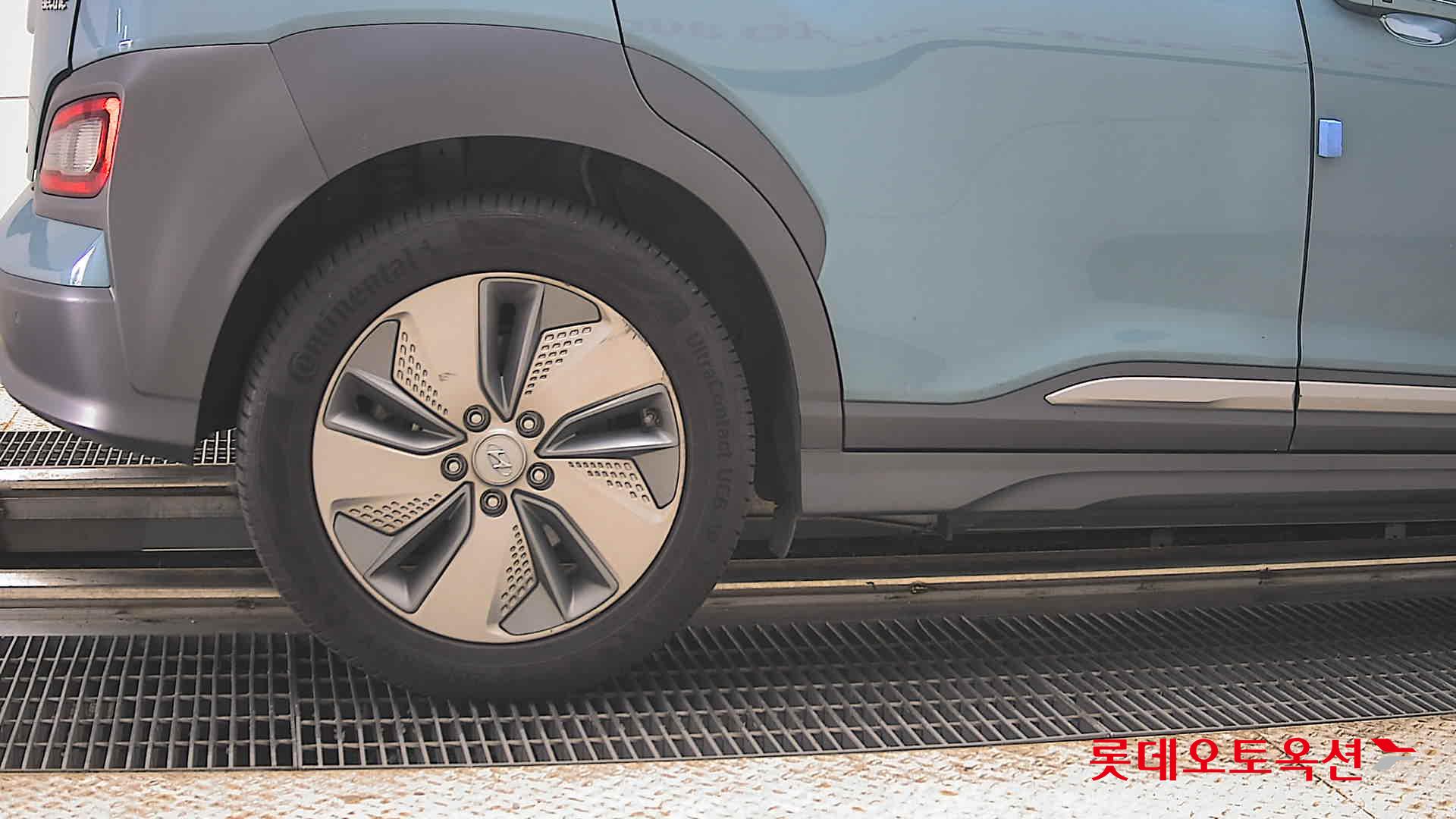 2020 - hyundai kona