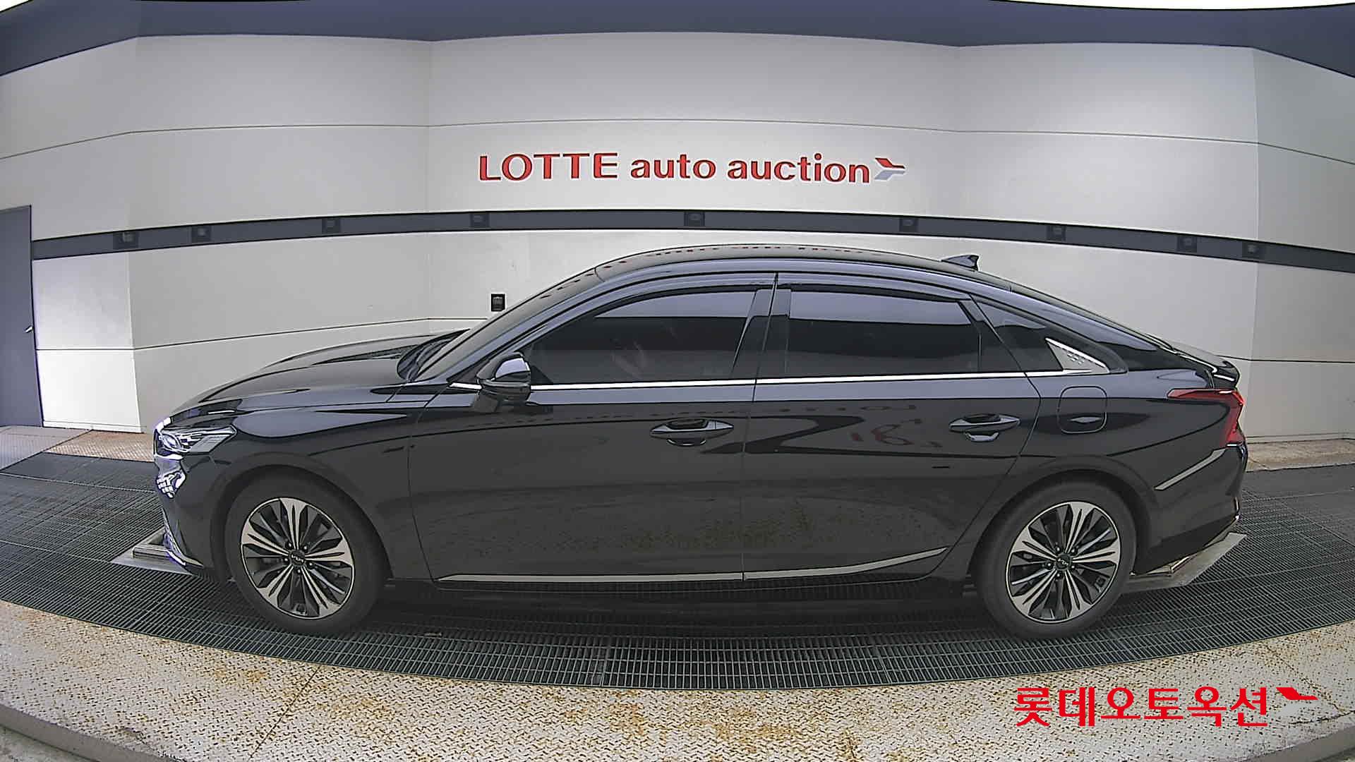 2023 - kia k8