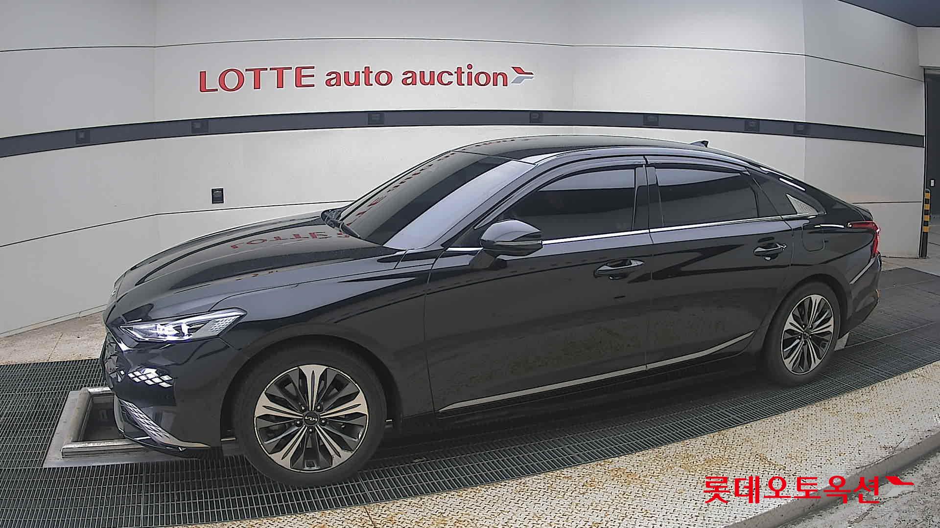 2023 - kia k8