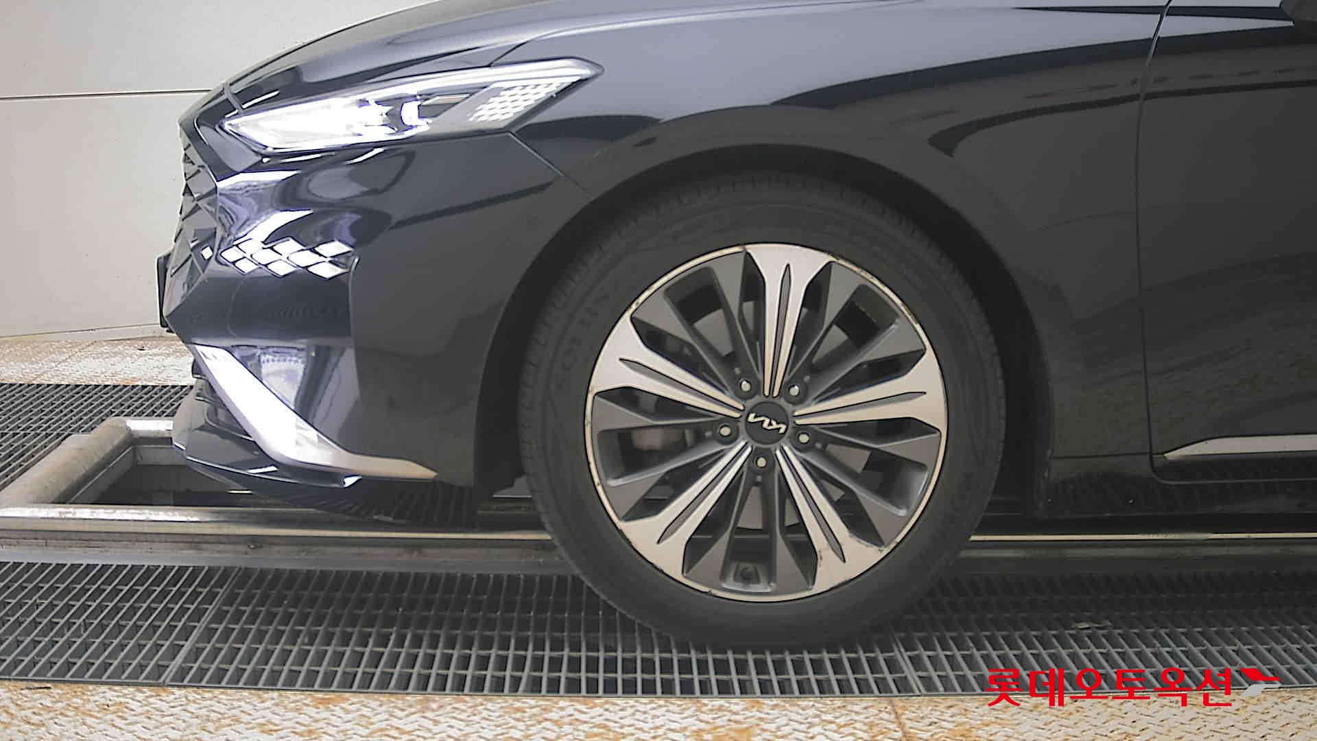 2023 - kia k8
