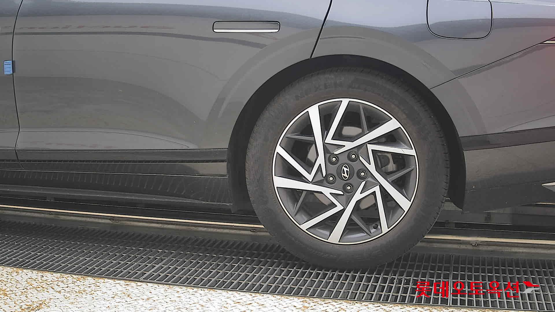 2023 - hyundai grandeur