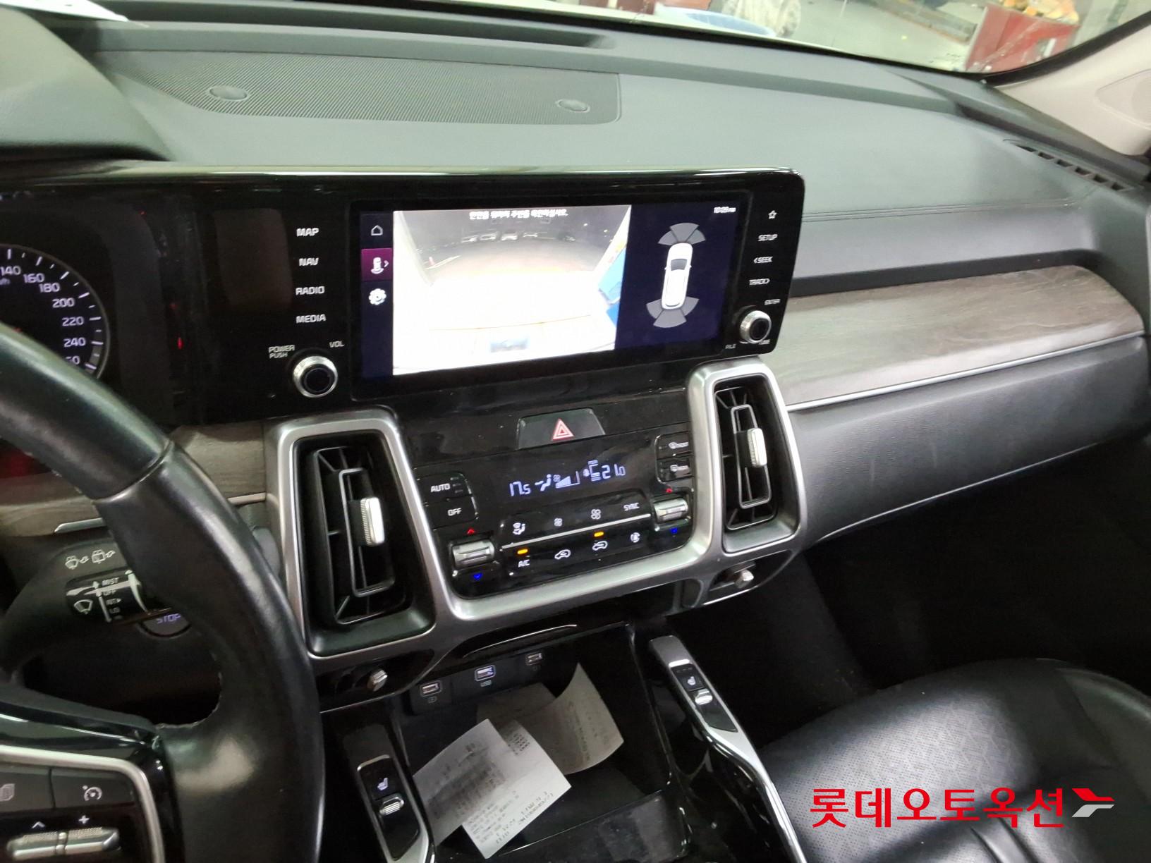 2022 - kia sorento