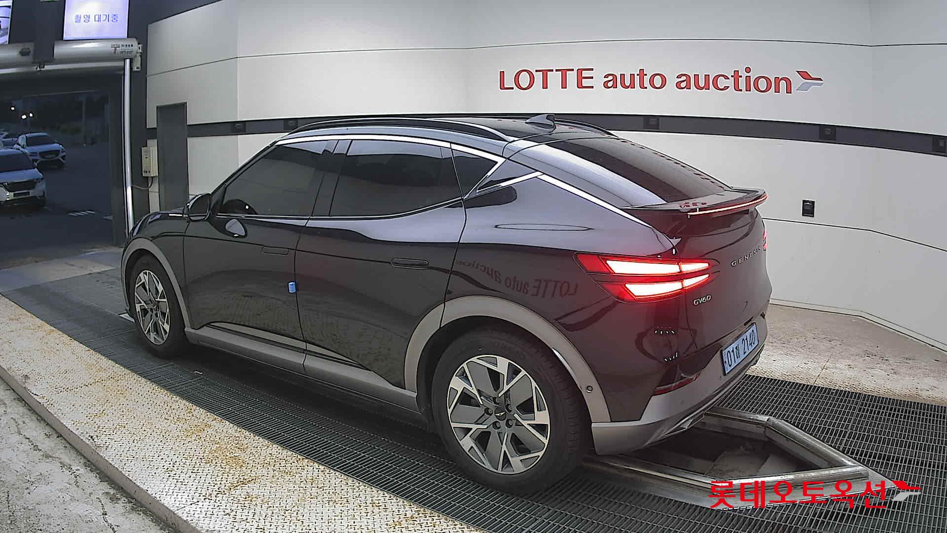 2022 - genesis gv60