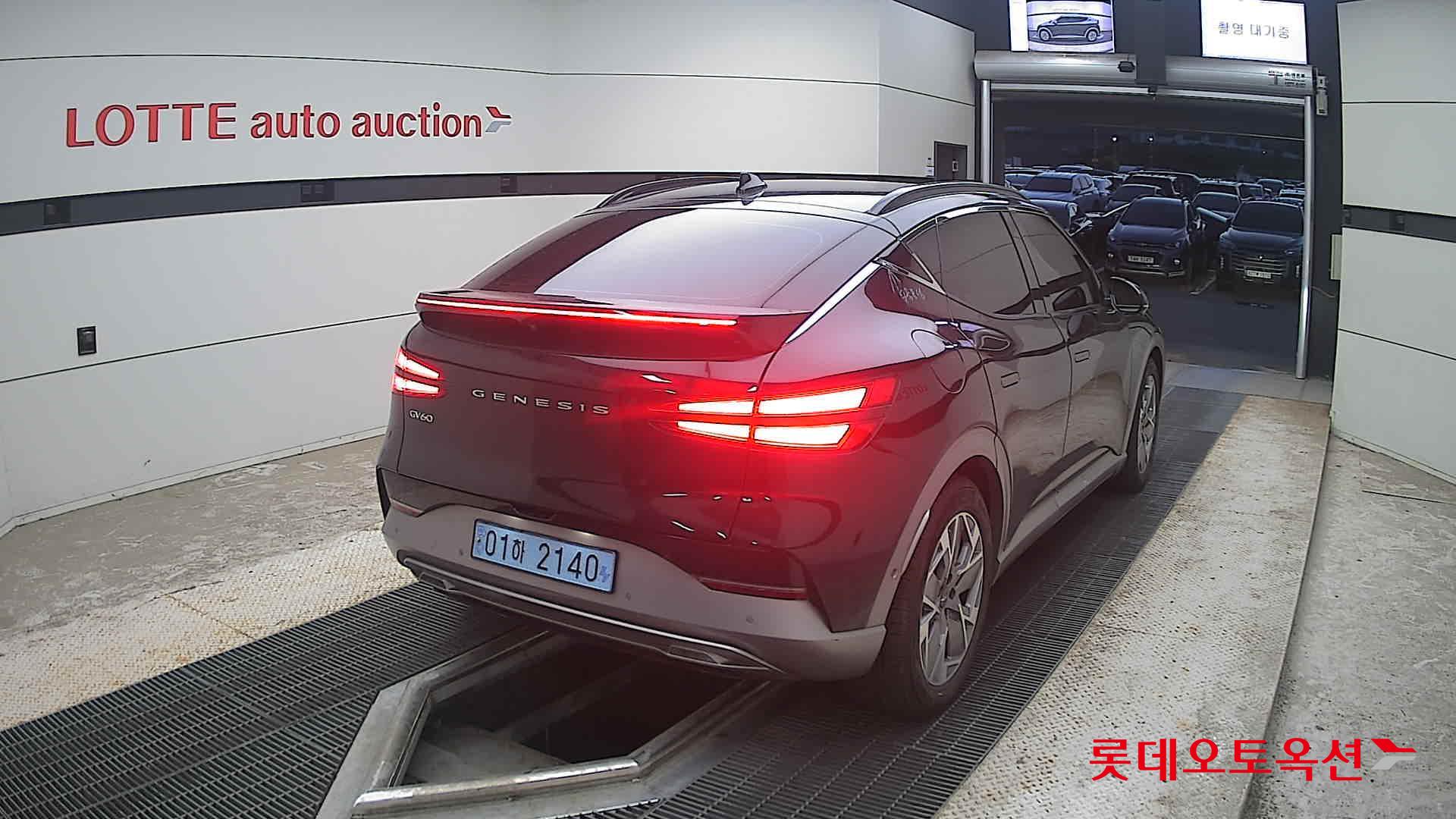 2022 - genesis gv60