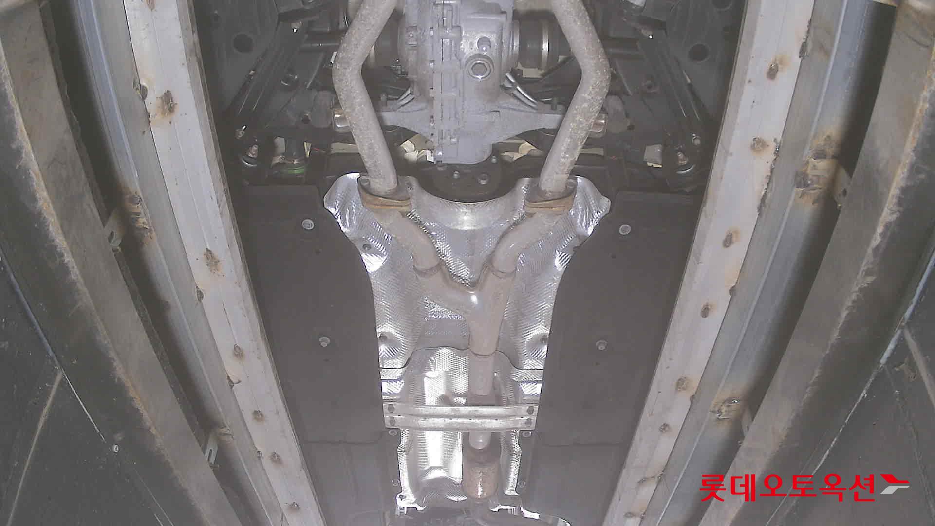 2022 - genesis gv70