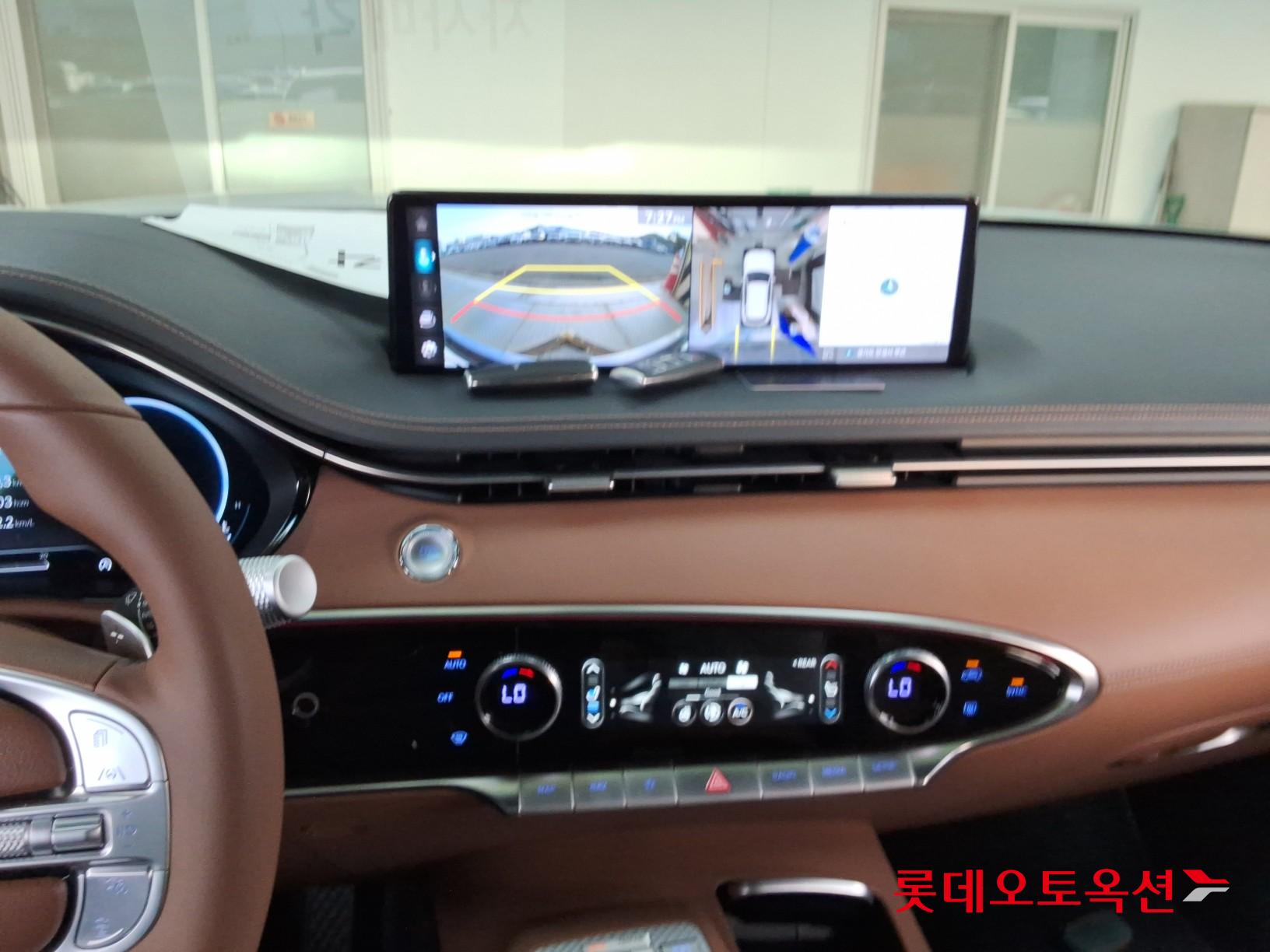 2022 - genesis gv70
