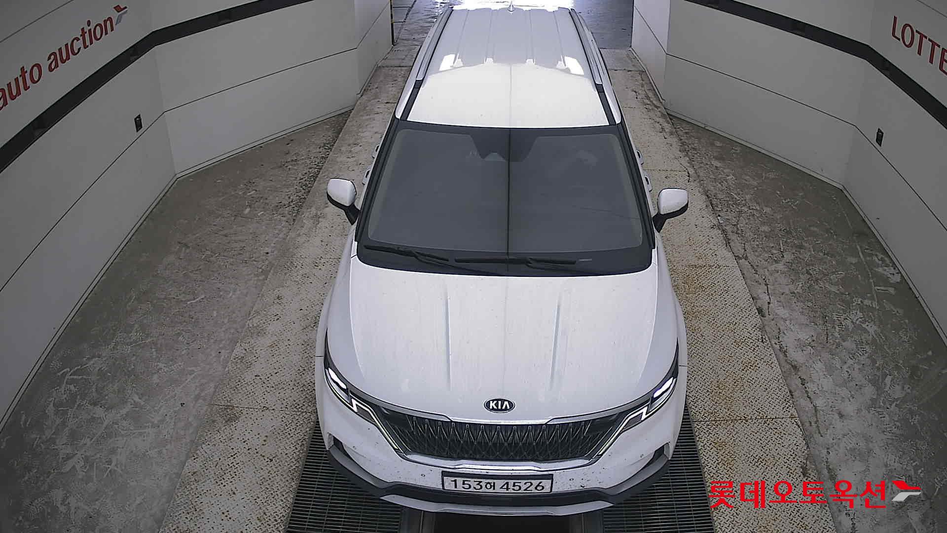 2021 - kia carnival