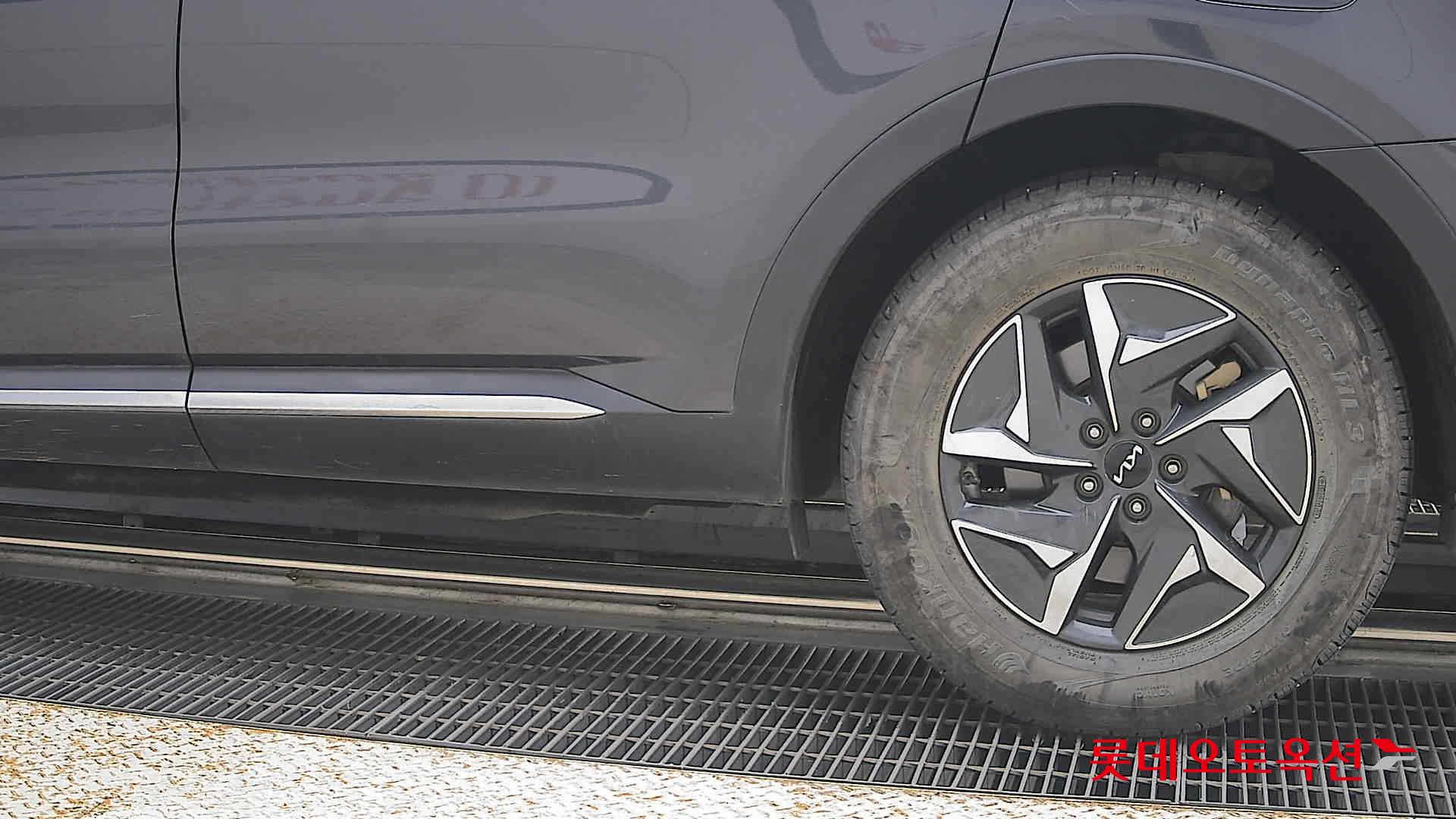 2023 - kia sorento