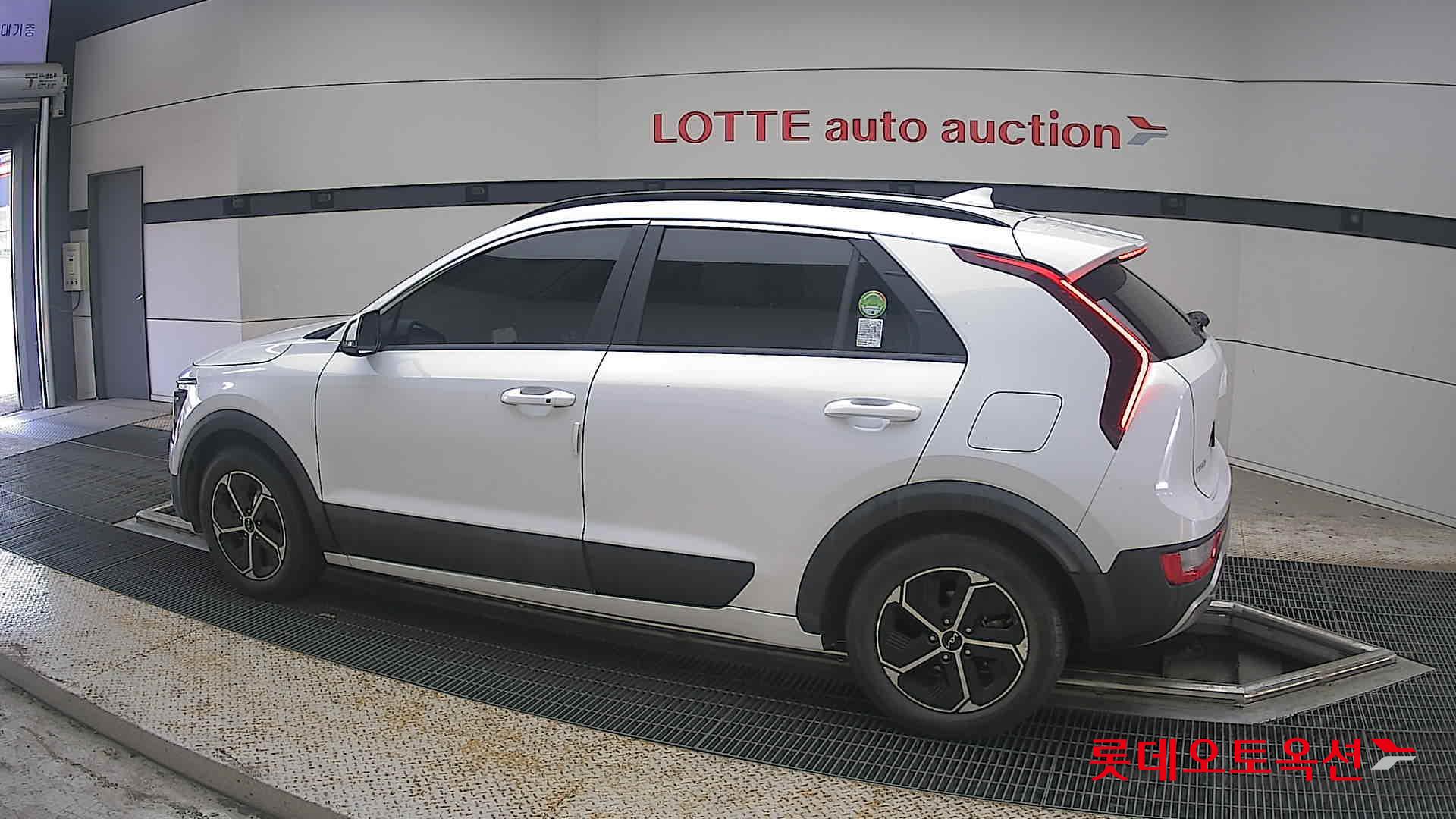 2022 - kia niro
