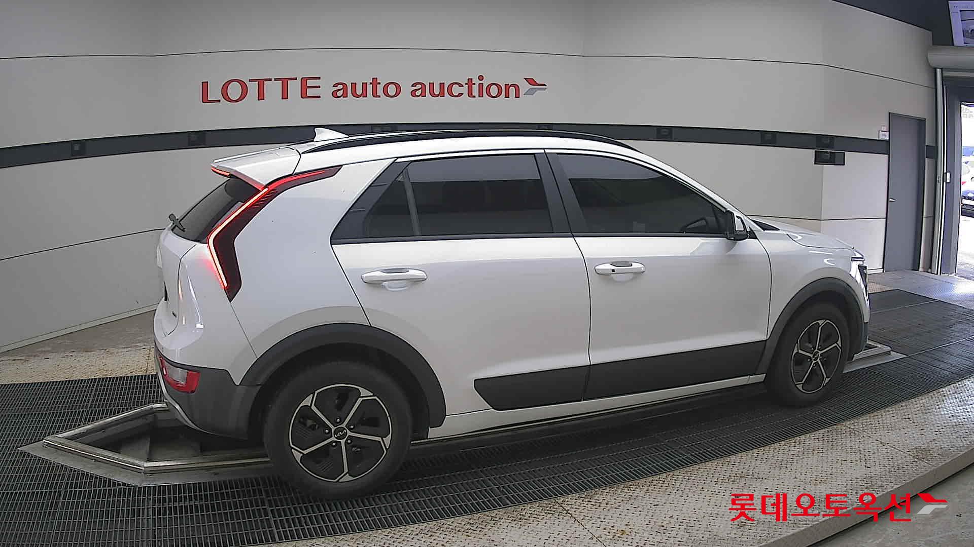 2022 - kia niro