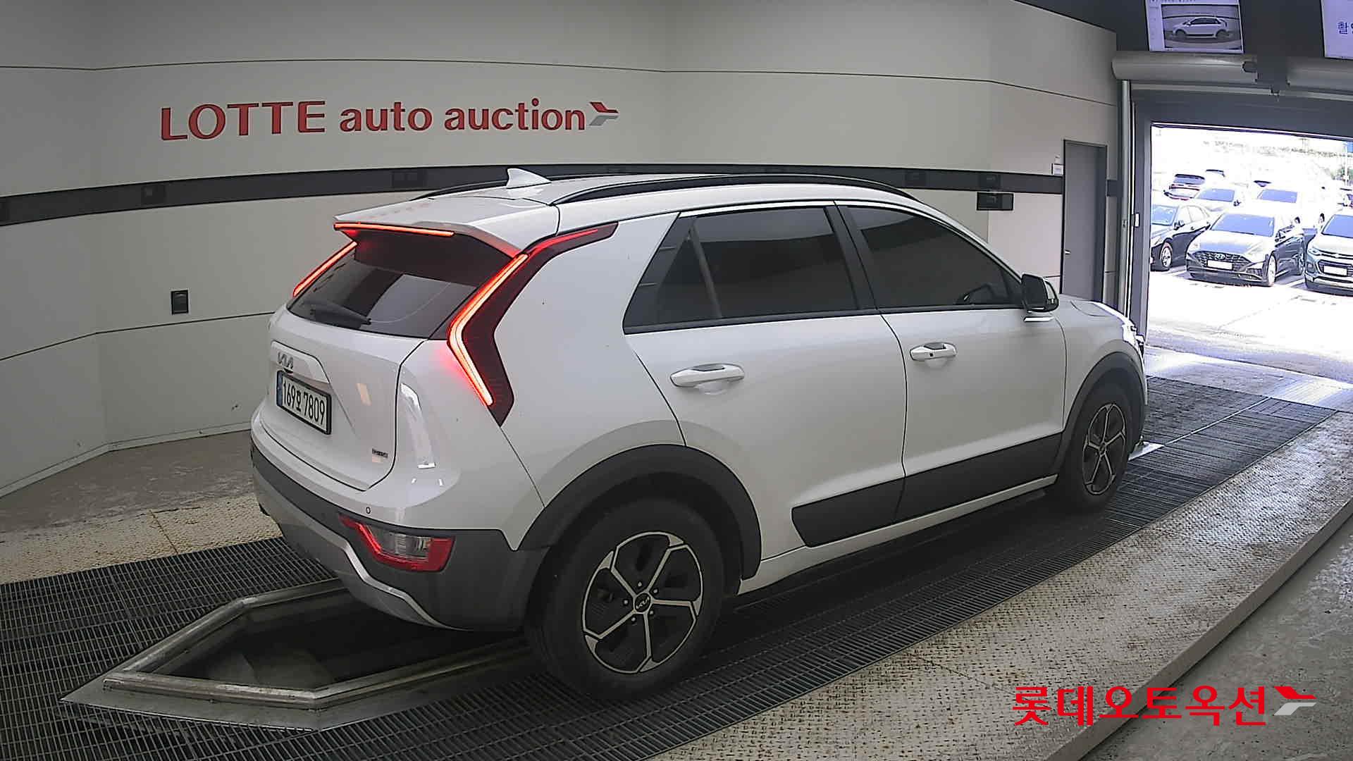 2022 - kia niro